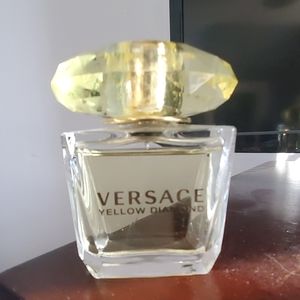 Versace Yellow Diamond